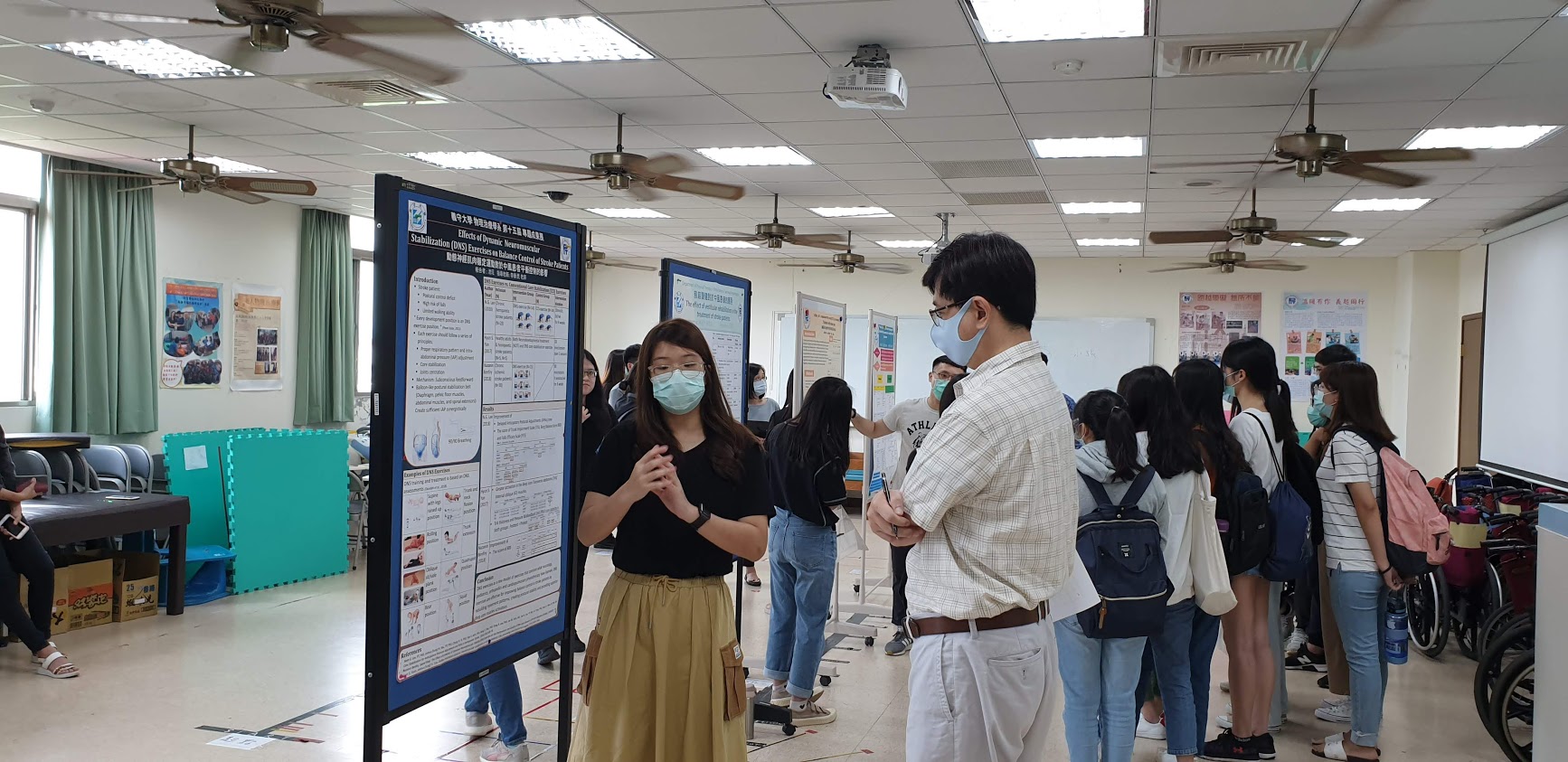 主題名稱：以 5-10 字為原則。